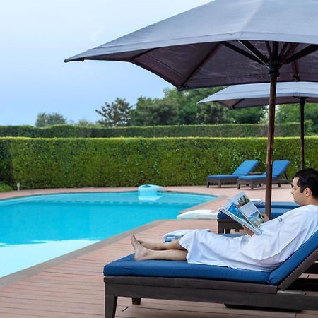 โฟร์พอยต์ บาย เชอราตัน นิวเดลีแอร์พอร์ต ไฮเวย์ Hotel ภายนอก รูปภาพ